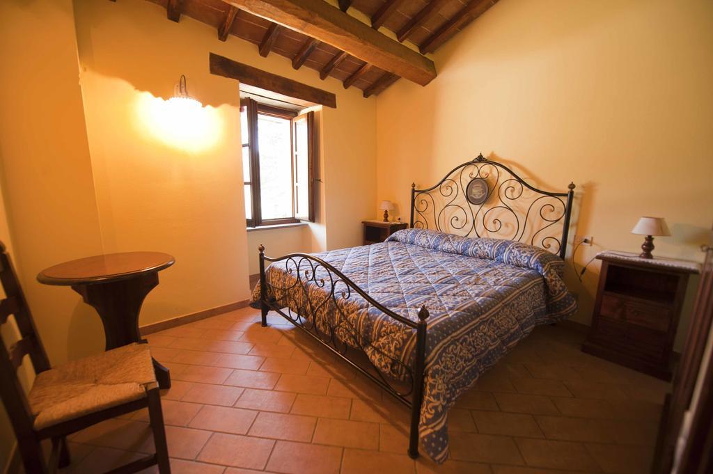 Agriturismo Tenuta Di Biscina Екстериор снимка